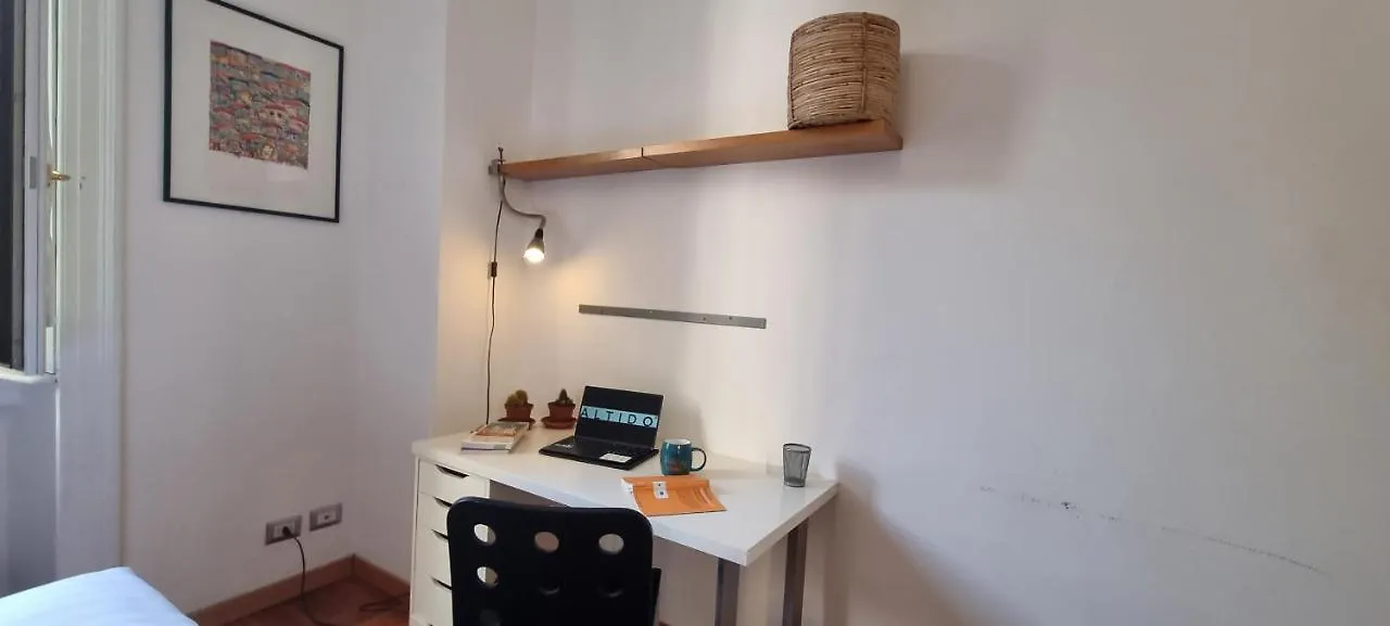 Apartment Altido Homey Flat With Balcony In Historical Centre Milan